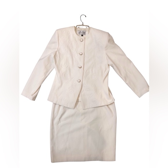 Le Suit Paris New York Sz 12 Elegant Winter White Skirt Suit Set Embroidered - Picture 1 of 10